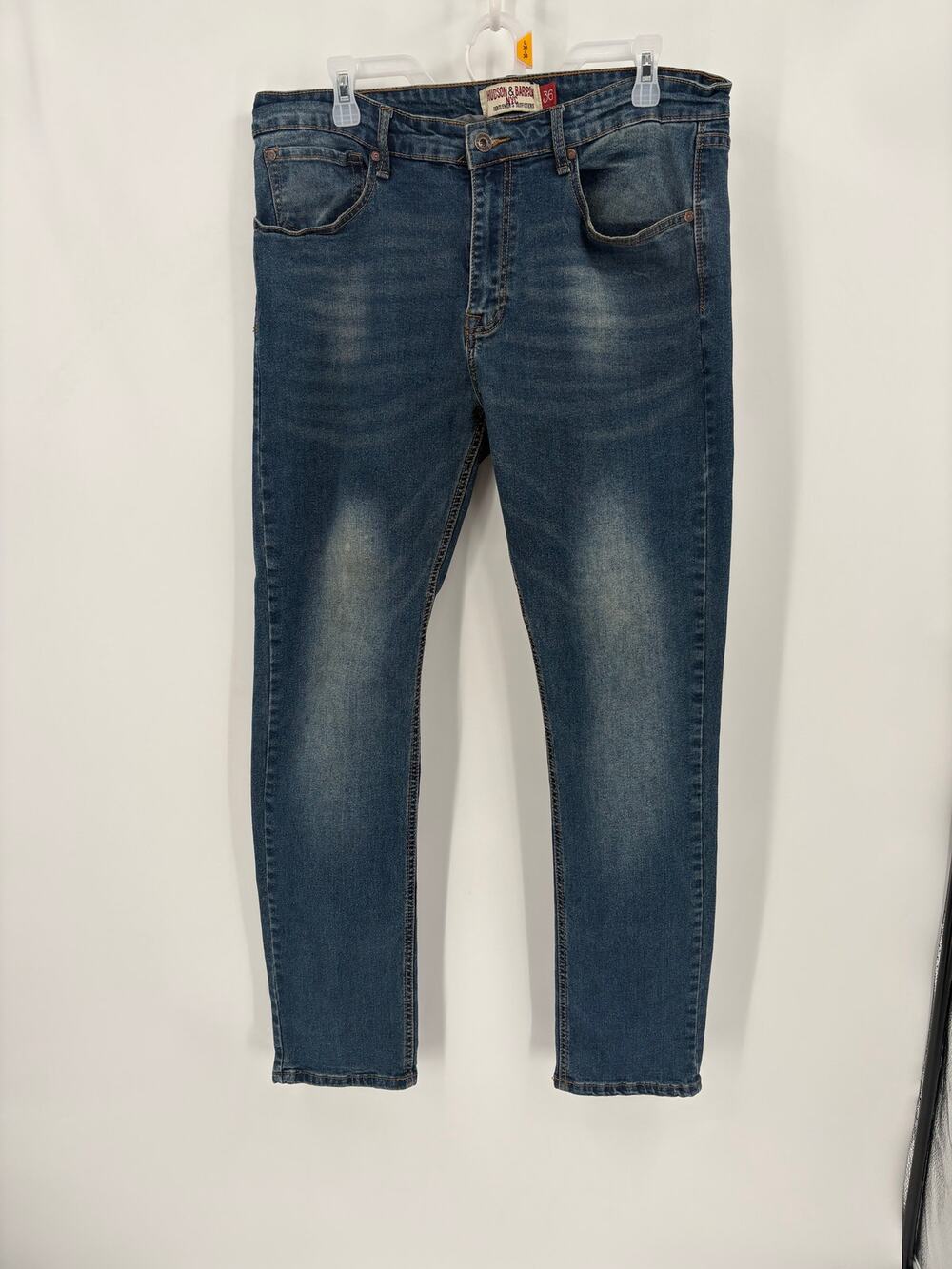 Hudson & Barrow Men’s Jeans 36x32 Straight Leg Medium Wash Denim 7" Opening